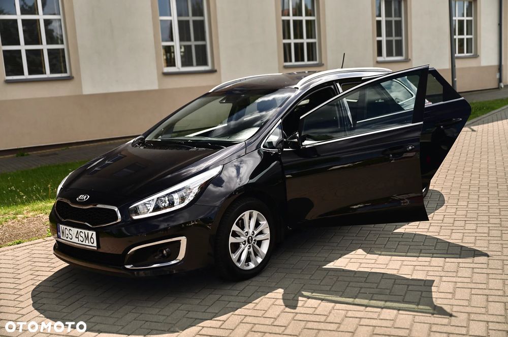 Kia Ceed 1.6 CRDi L Business Line - 19