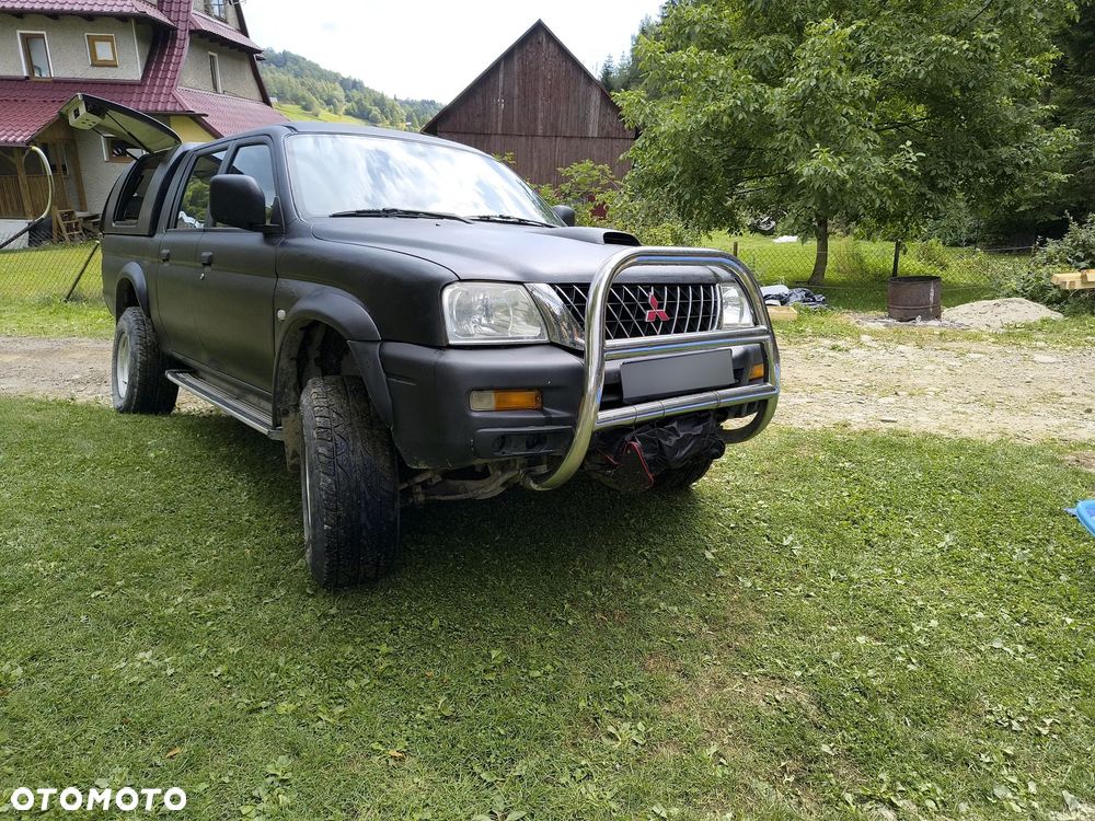 Mitsubishi L200 2.5 TD Intense - 1