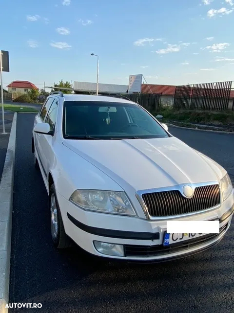 Skoda Octavia 2.0 TDI Drive DSG - 2