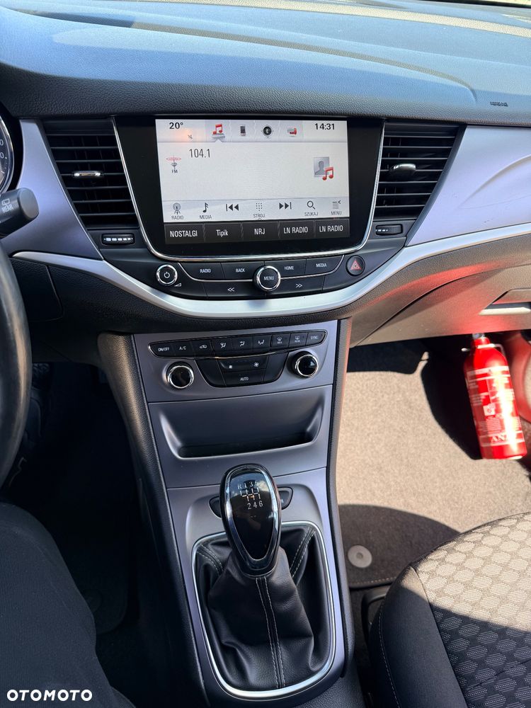 Opel Astra 1.6 D (CDTI) Start/Stop Business - 9