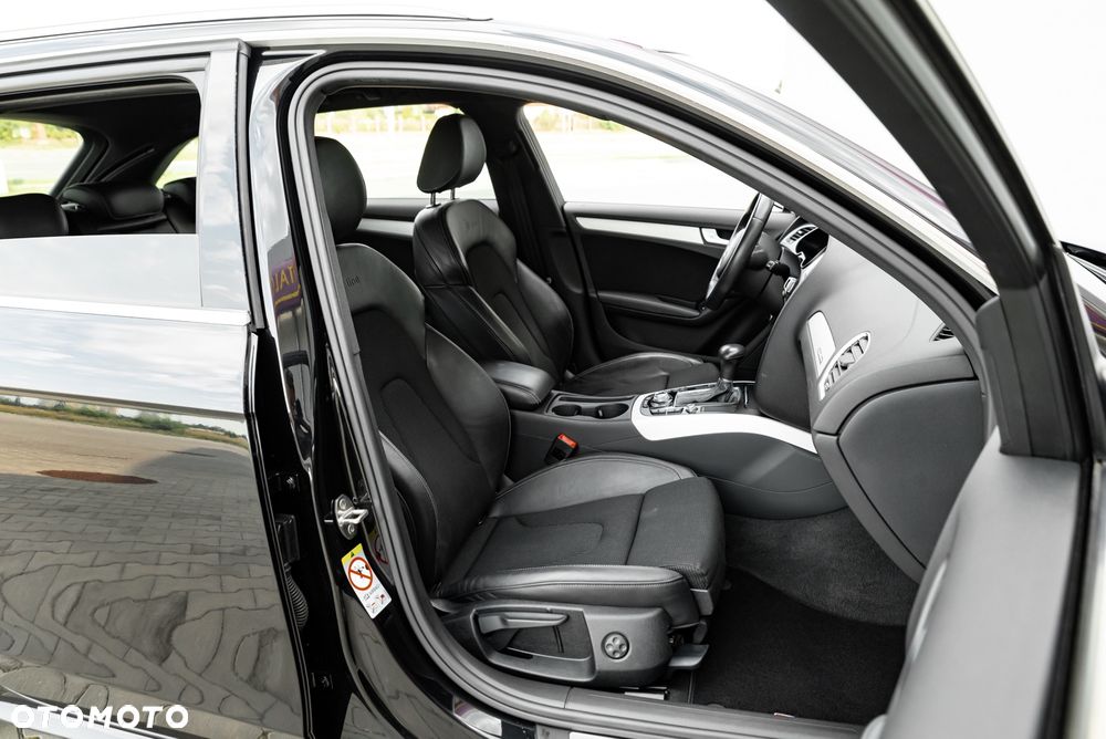 Audi A4 Avant 2.0 TDI DPF quattro S tronic S line Sportpaket - 26