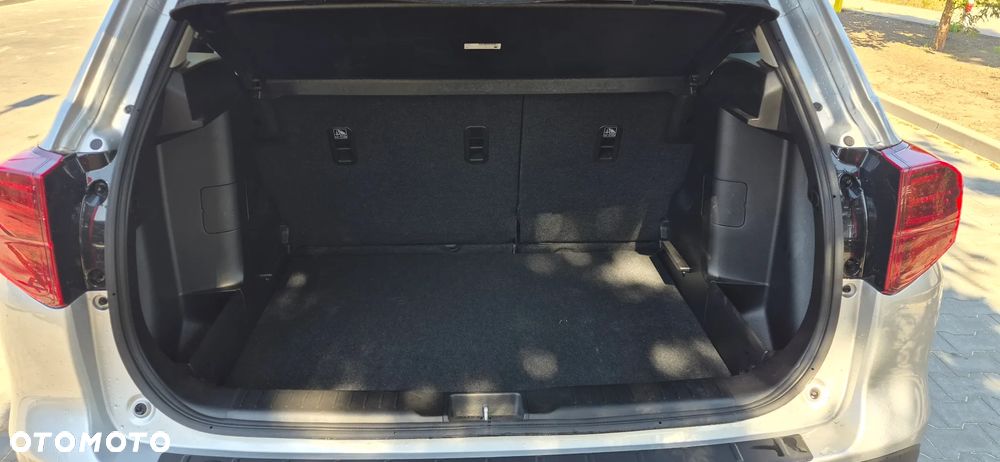 Suzuki Vitara 1.4 Boosterjet mHEV Premium 2WD - 17
