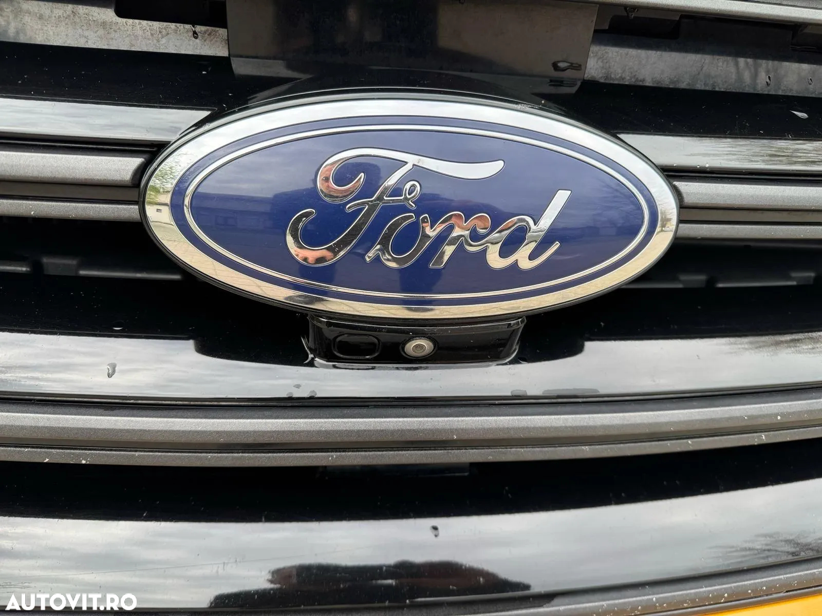Ford Edge 2.0 TDCi Powershift Titanium - 12