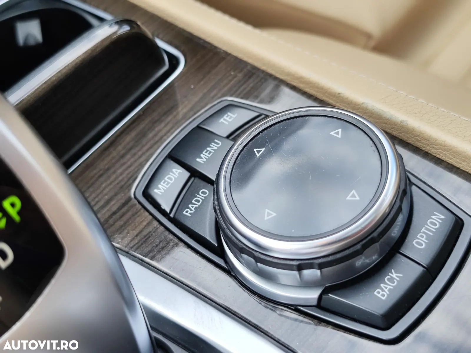 BMW Seria 7 730d BluePerformance Edition Exclusive - 31