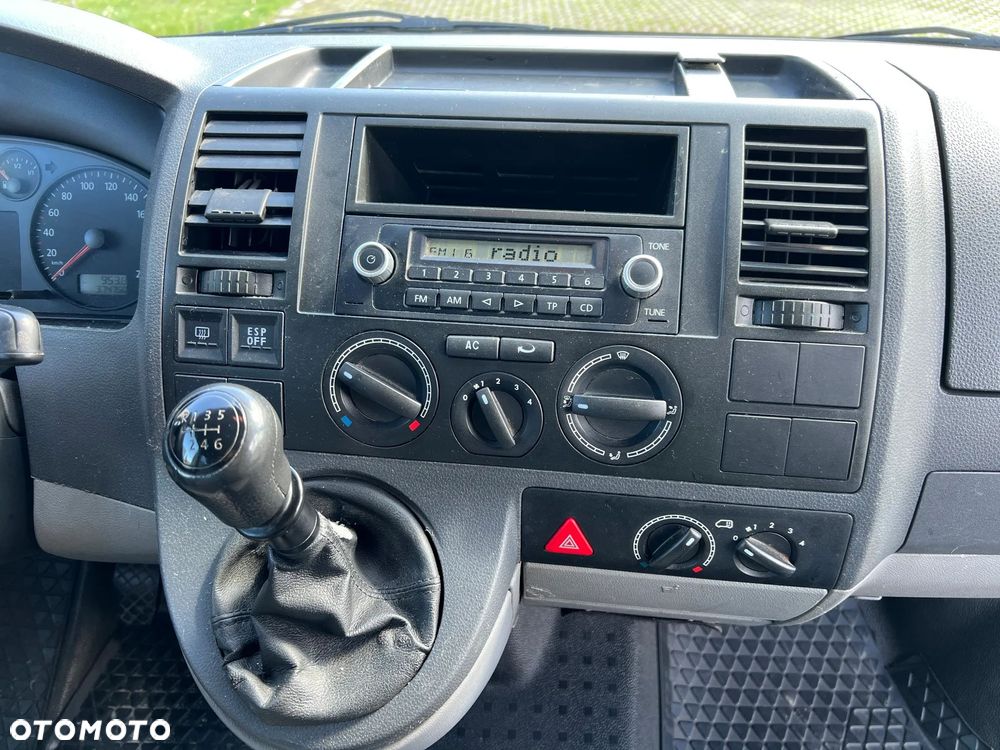 Volkswagen Caravelle L2 - 14