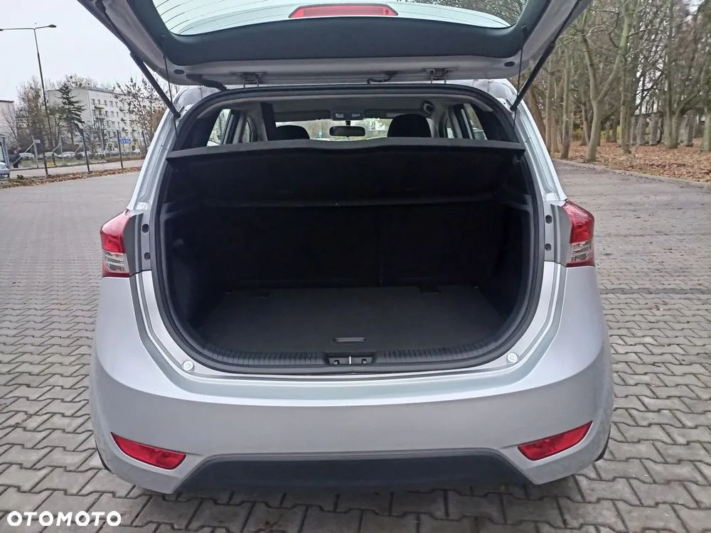 Hyundai ix20 1.4 Classic + - 9