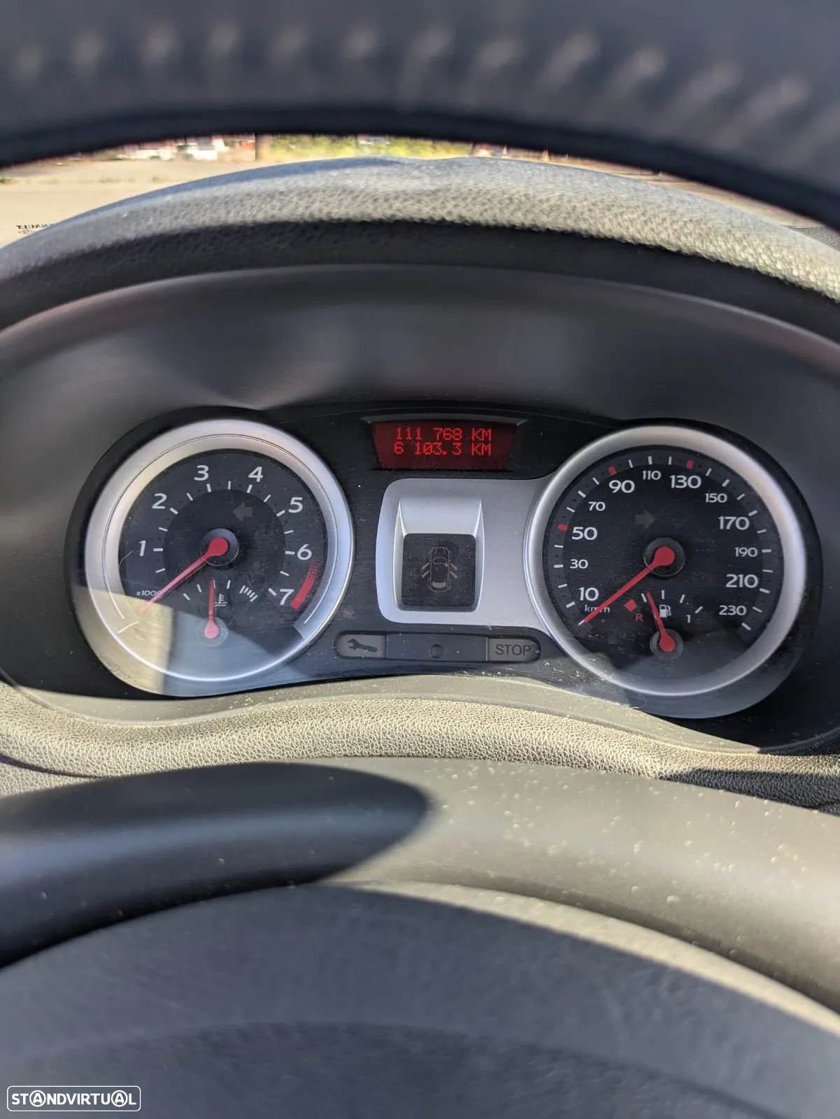 Renault Clio 1.2 16V Confort - 14
