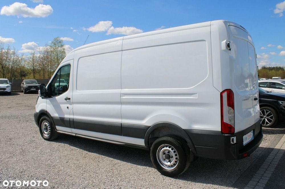 Ford Transit - 9