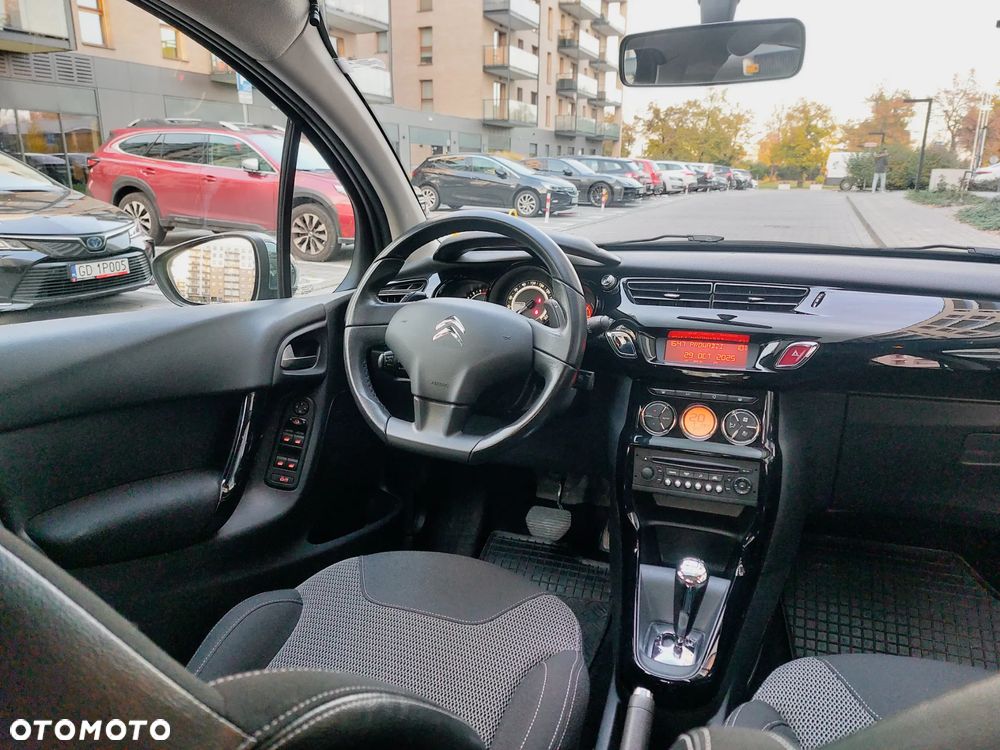 Citroën C3 1.2 PureTech Exclusive ETG - 11