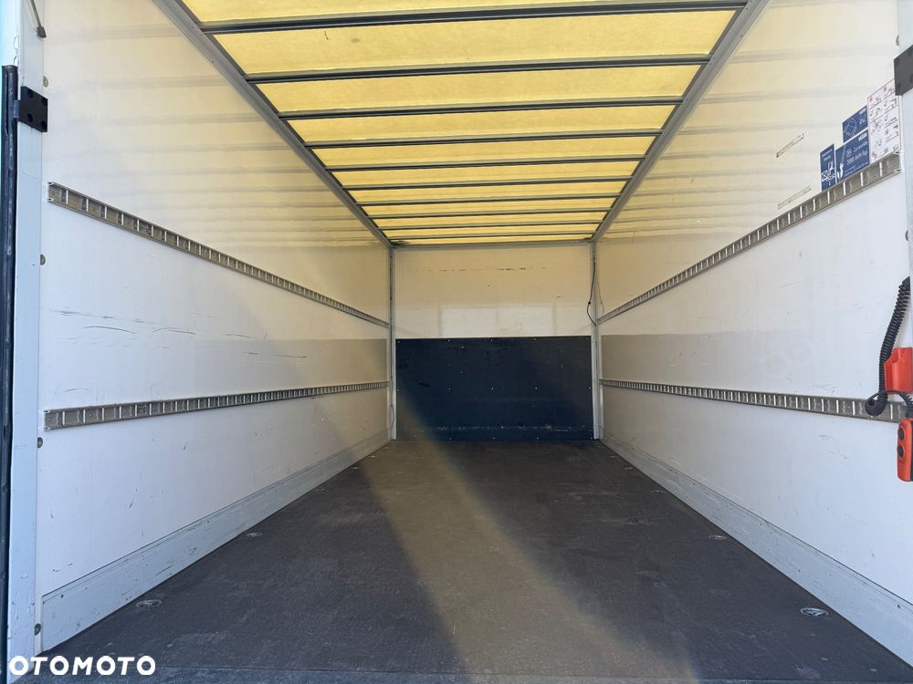 Iveco 2024/Daily 72-180/Automat Hi-Matic/kontener 15 epalet/winda 1000kg/poduszki fabryczne/ - 9