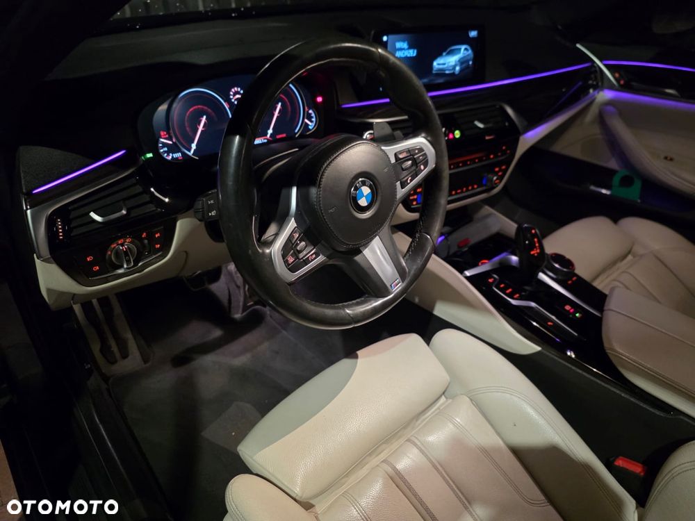 BMW Seria 5 520d xDrive mHEV M Sport sport - 10