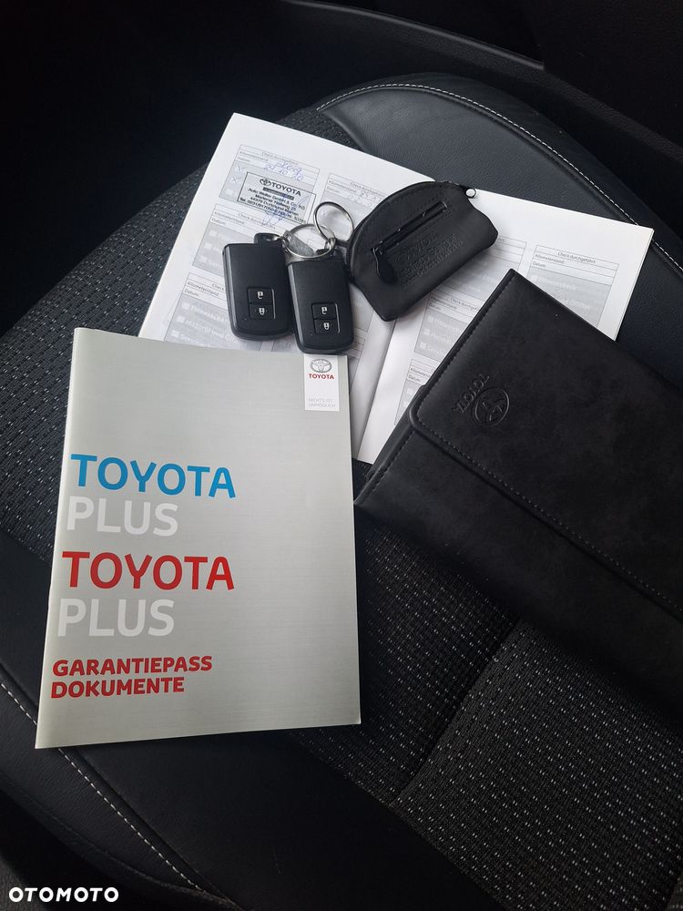 Toyota Auris 1.6 Dynamic - 20