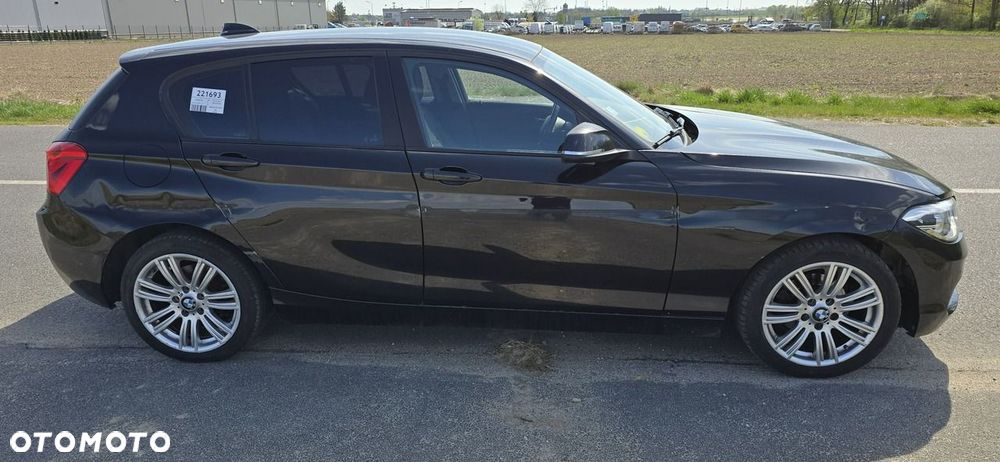 BMW Seria 1 - 32