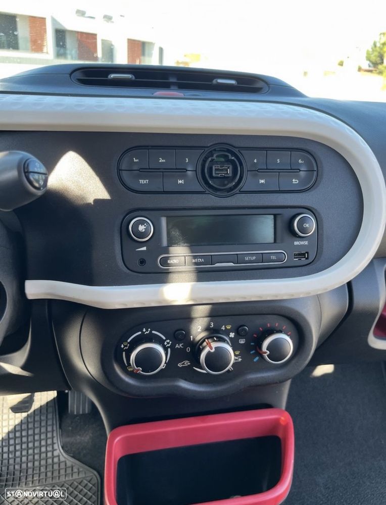 Renault Twingo SCe 70 Dynamique - 8