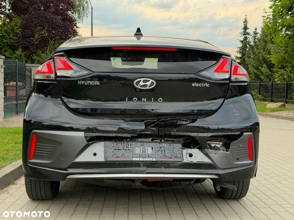Hyundai IONIQ Premium - 32