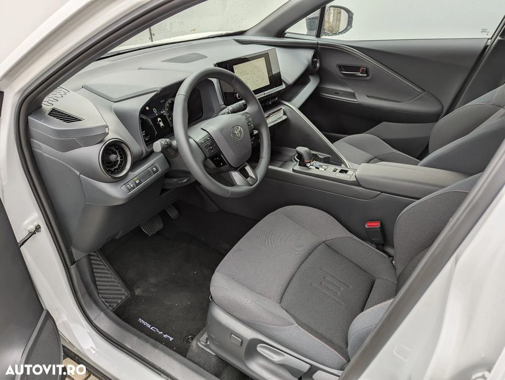 Toyota C-HR - 18