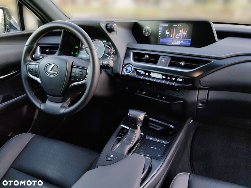 Lexus UX 250h GPF F Impression 2WD - 11