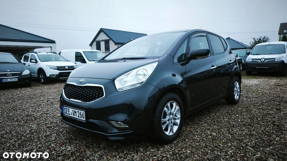 Kia Venga - 13