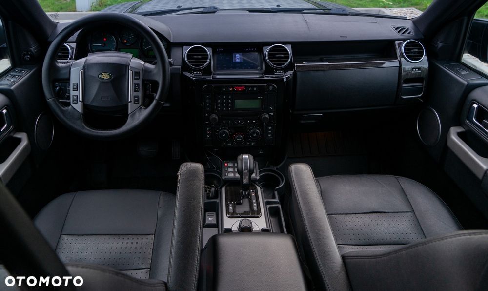 Land Rover Discovery - 16