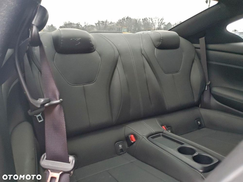 Infiniti Q60 Q60S 3.0t AWD Sport - 9