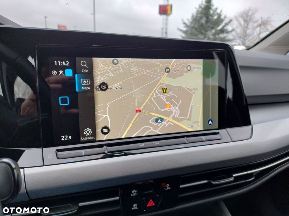 Volkswagen Golf - 24