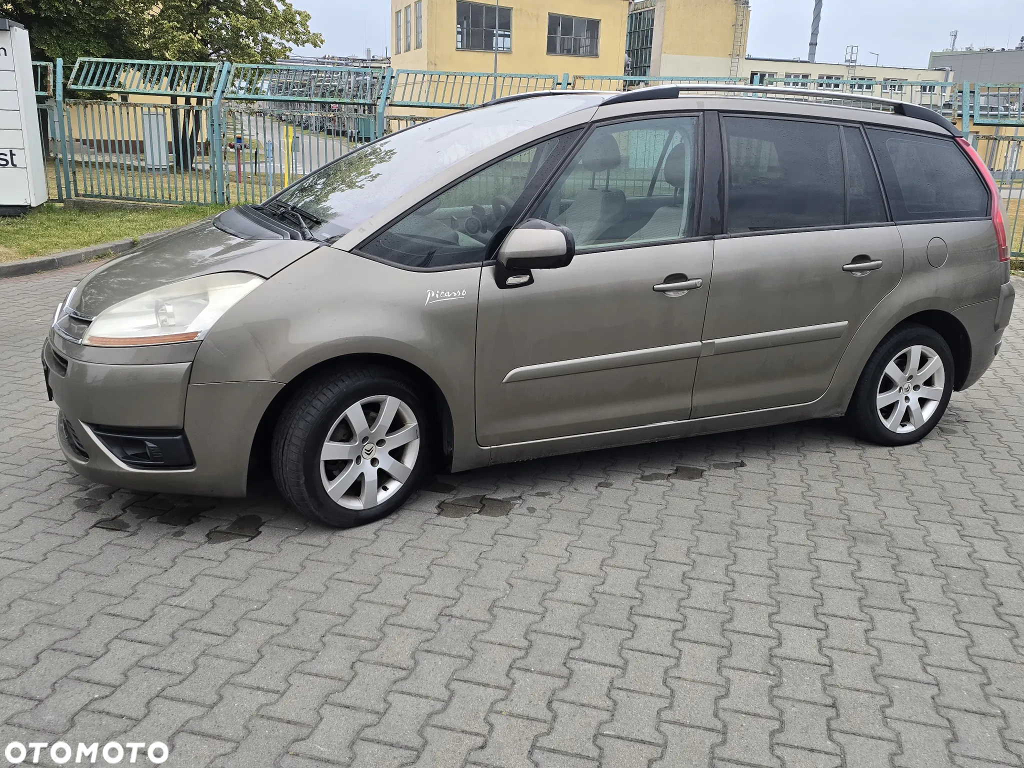 Citroën C4 Picasso 1.8 16V Confort - 8
