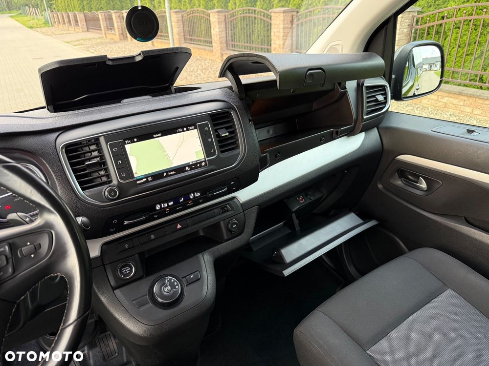 Opel VIVARO - 31