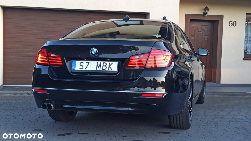 BMW Seria 5 525d xDrive Luxury Line - 15