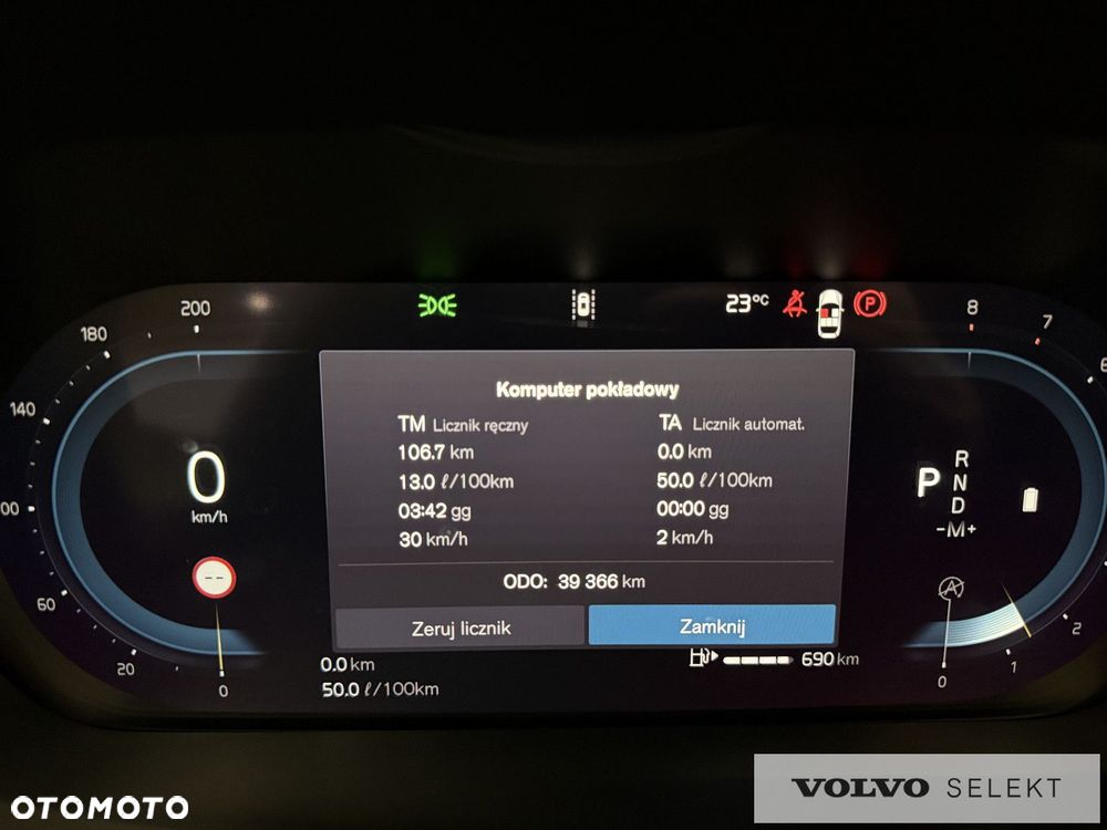 Volvo XC 60 - 25