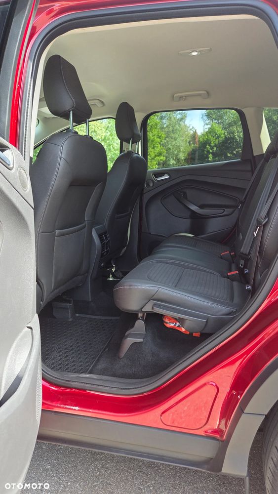 Ford Kuga 1.5 EcoBoost FWD Titanium - 14