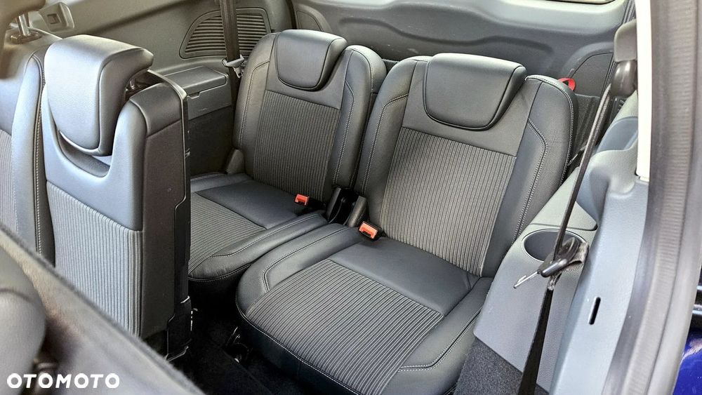Ford Grand C-MAX 2.0 TDCi Titanium - 9