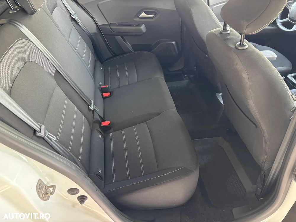 Dacia Logan TCe 90 MT6 Expression - 29