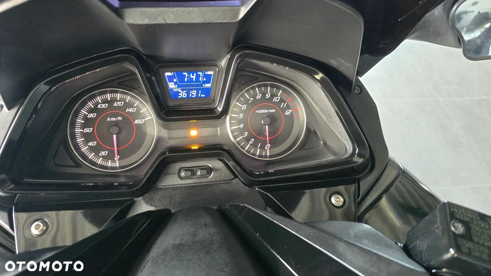 Honda NSS - 6
