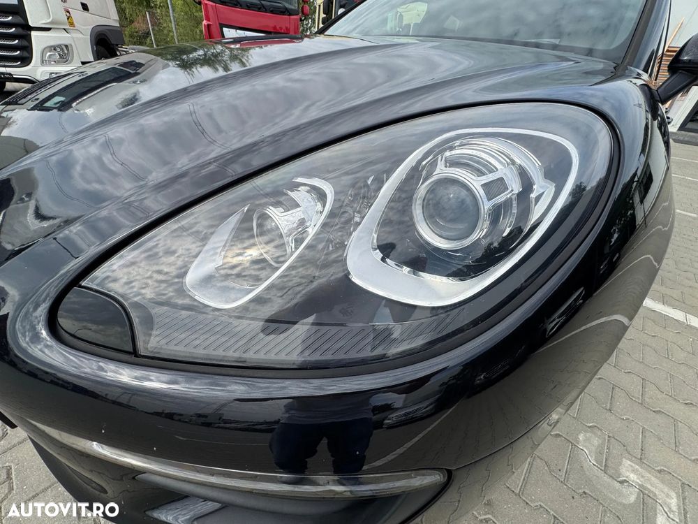 Porsche Macan 3.0 PDK S - 23