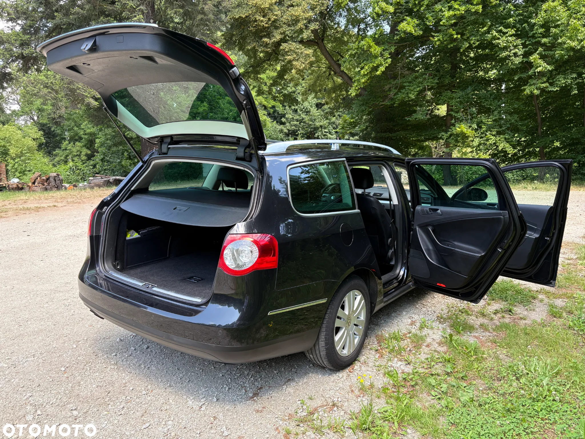 Volkswagen Passat 2.0 TDI Comfortline - 11