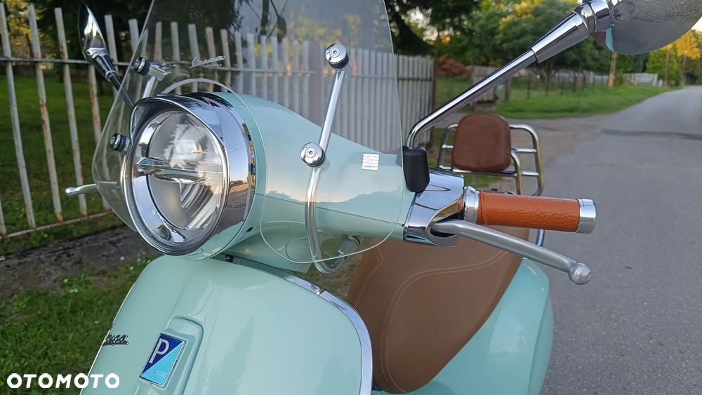 Piaggio Vespa - 11