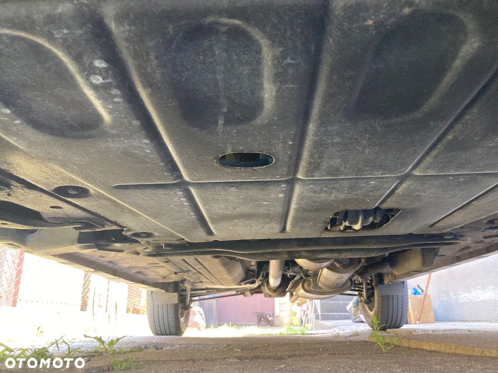 Dacia Duster 1.6 Laureate 4x4 - 8