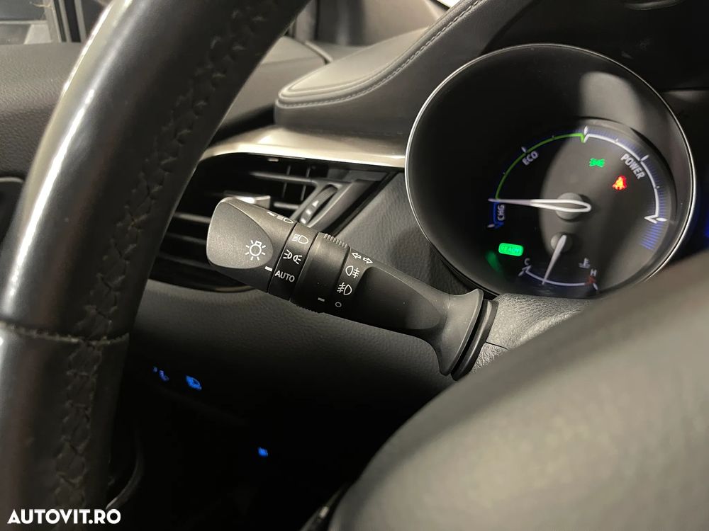 Toyota C-HR 1.8 HSD 4x2 CVT C-lassy - 23