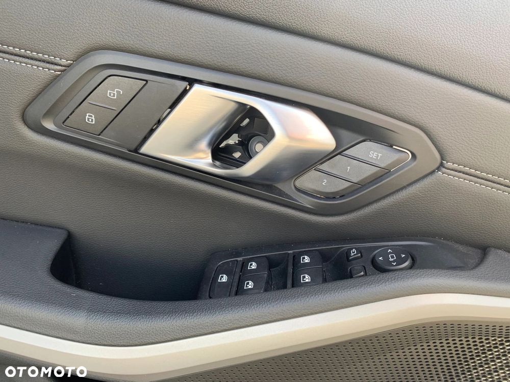 FOTELE TAPICERKA SPORTY GRZANE PAMIĘĆ ELEKTRYCZNE SKÓRA MATERIAŁ BMW 3 G21 - 8
