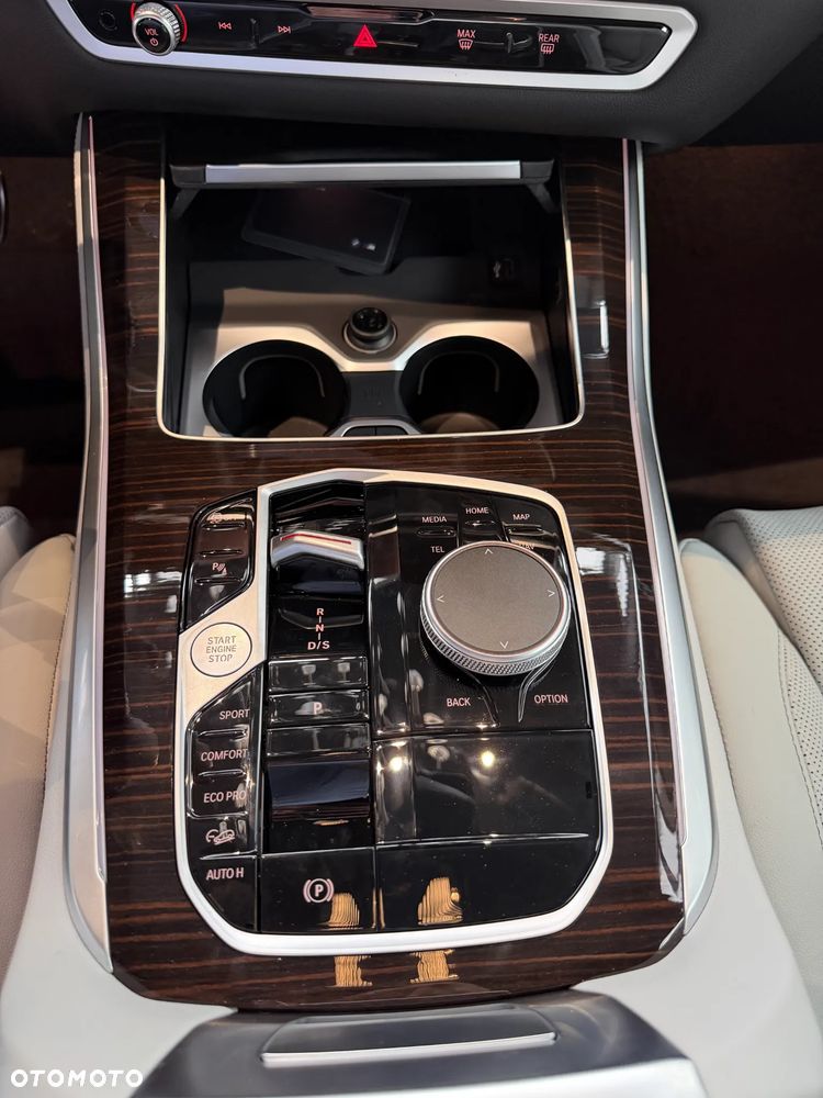 BMW X5 xDrive30d - 28