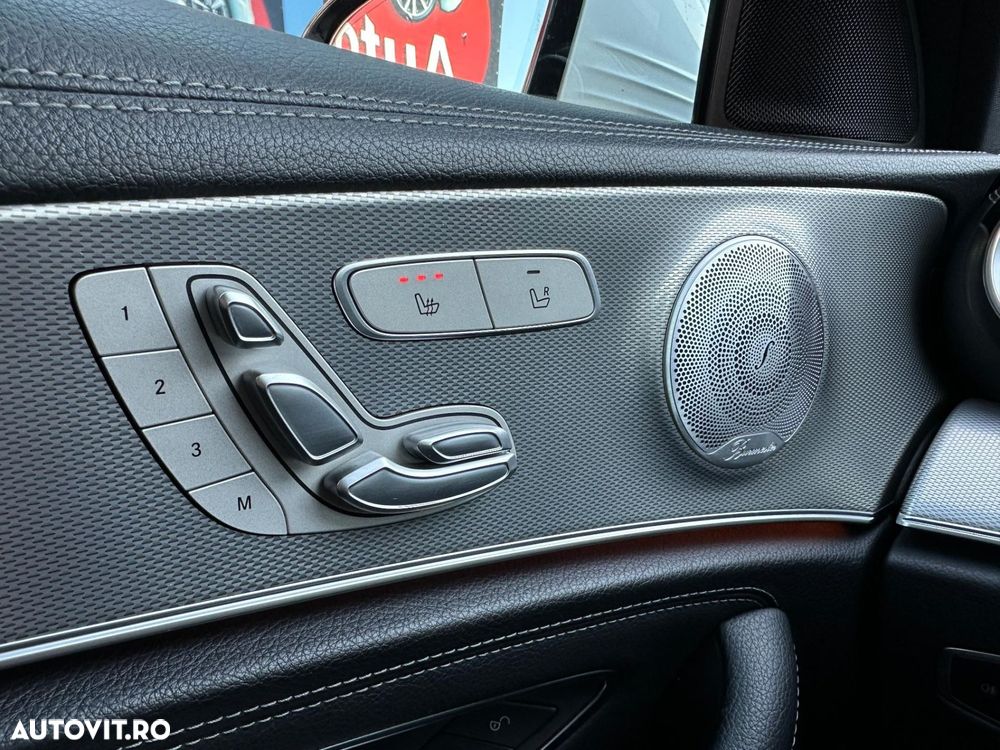 Mercedes-Benz E - 18