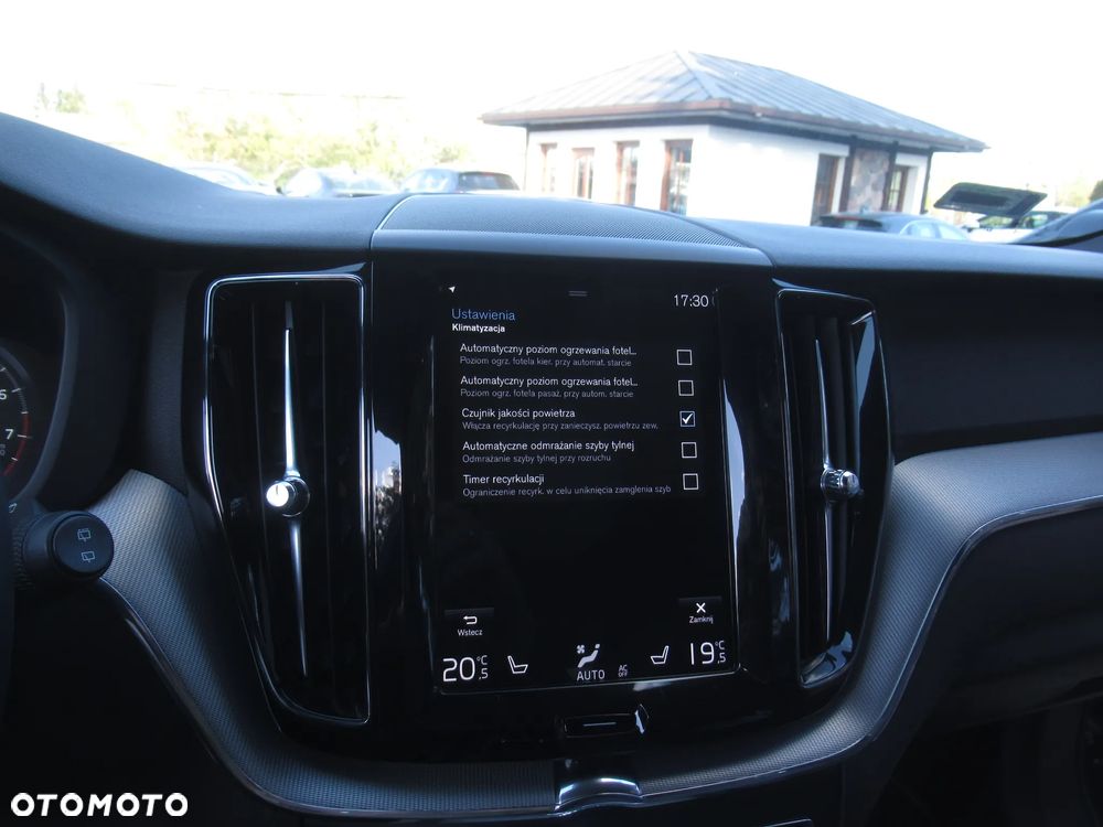 Volvo XC 60 T4 R-Design - 36