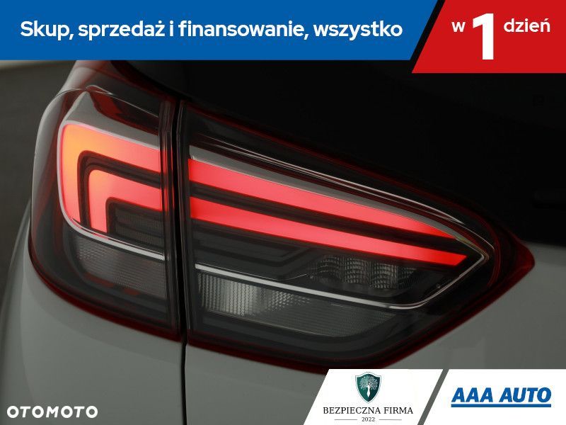 Opel Crossland X - 17