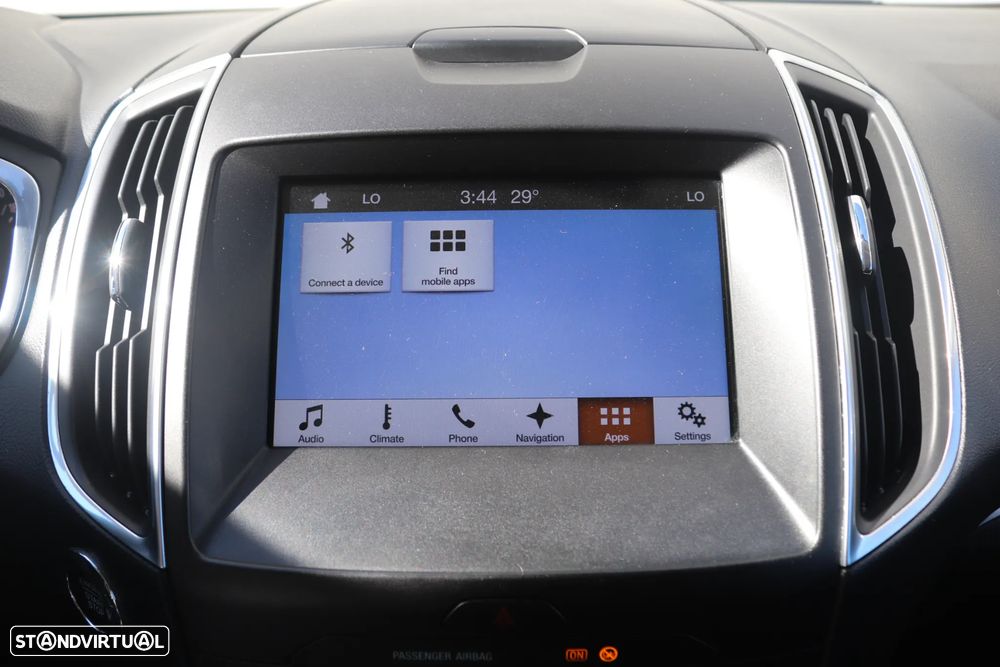 Ford S-Max - 17
