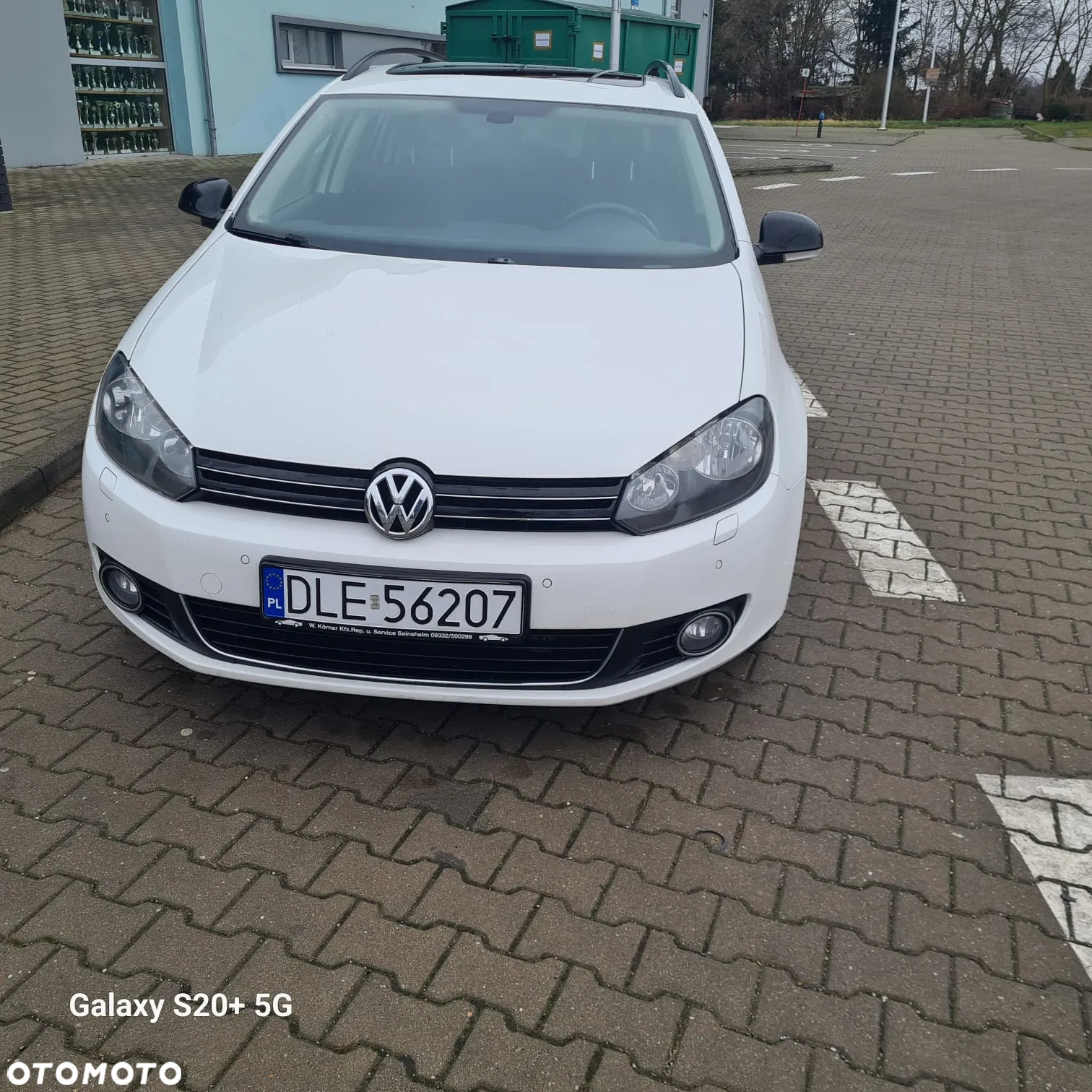 Volkswagen Golf 1.6 TDI DPF BlueMotion Technology MATCH - 4