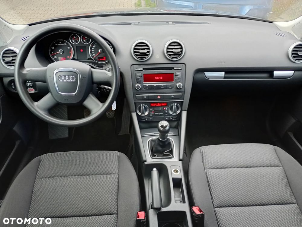 Audi A3 Sportback 1.4 TFSI Ambition - 11