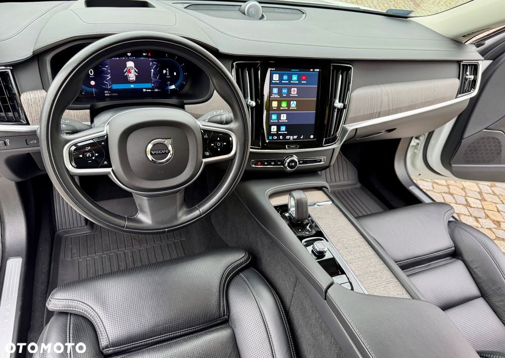 Volvo V90 Cross Country B5 D AWD Ultimate - 11