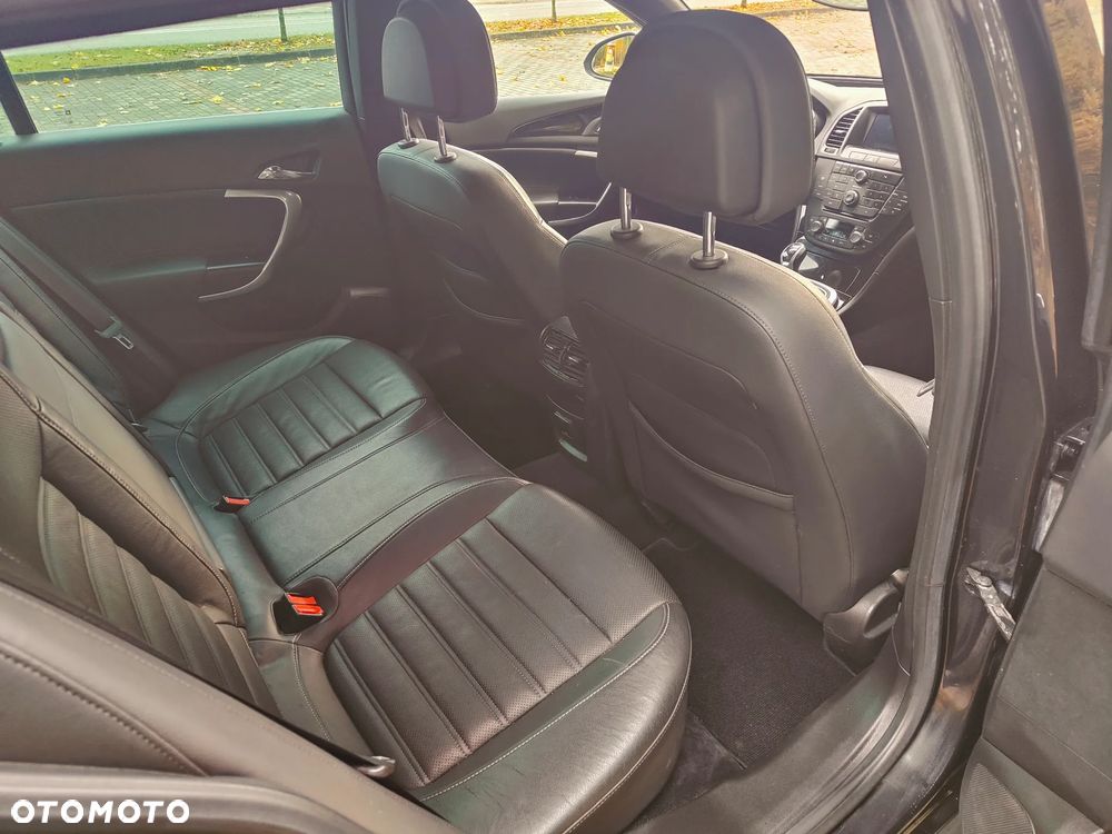 Opel Insignia 2.0 CDTI Sports Tourer ecoFLEX Business Cosmo - 13