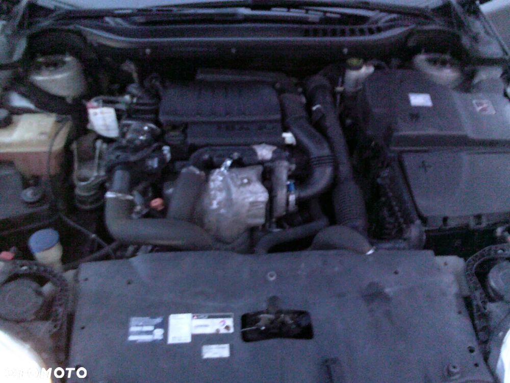 Citroën C5 1.6 HDi Attraction - 18