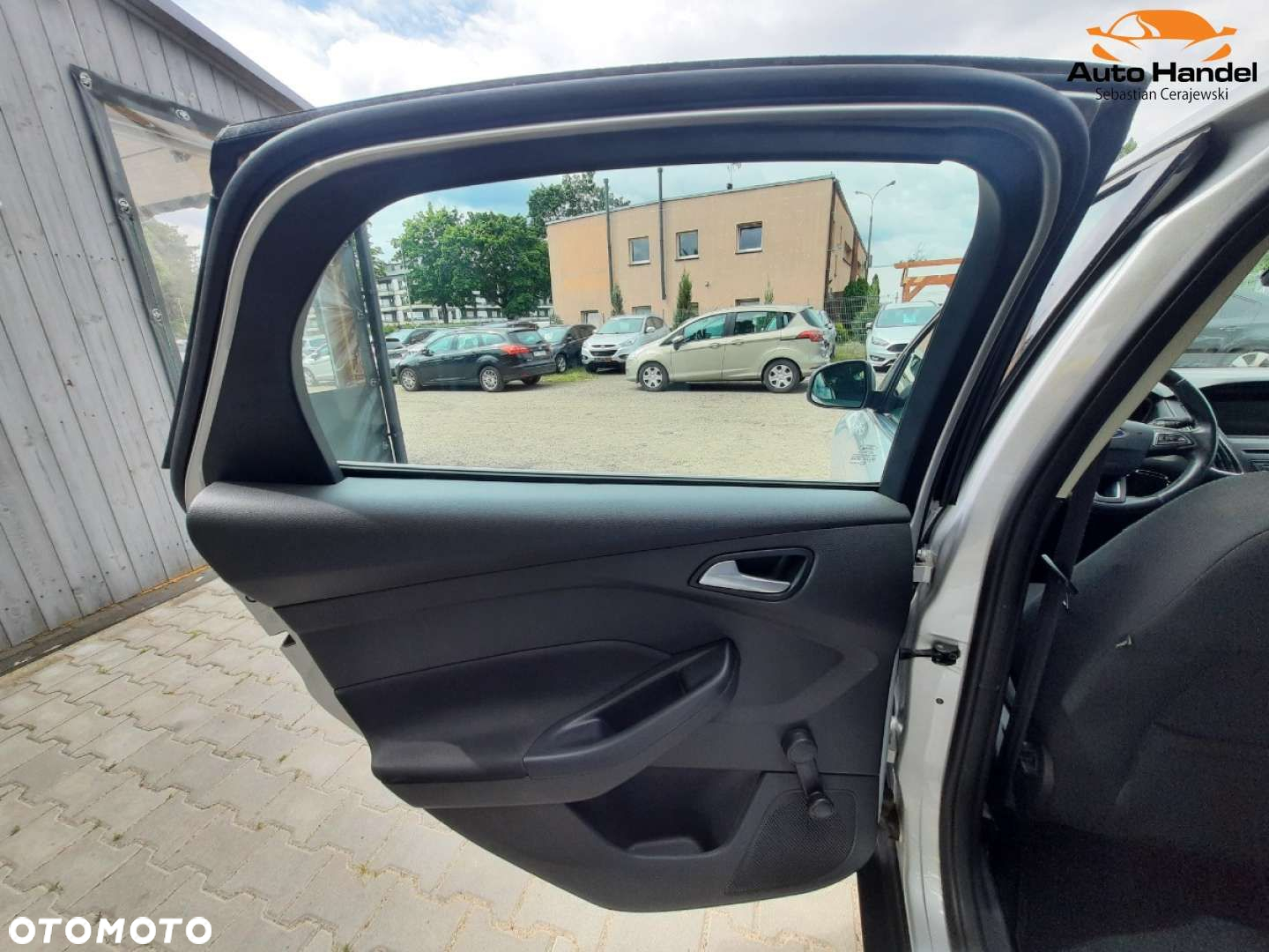 Ford Focus 1.0 EcoBoost Titanium - 38